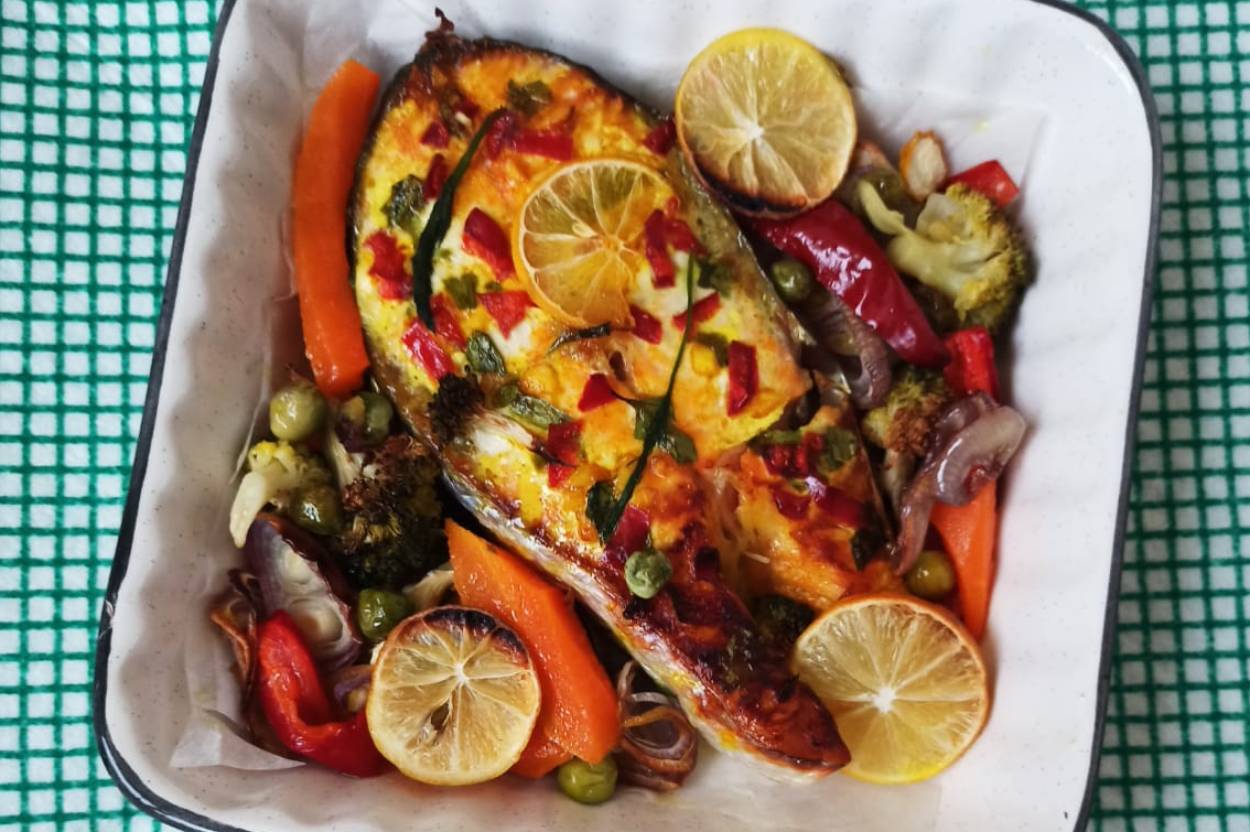 Baked Salmon with Vegetables Recipe