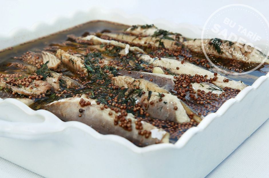 Mackerel Marinade with Balsamic Sauce and Coriander Recipe