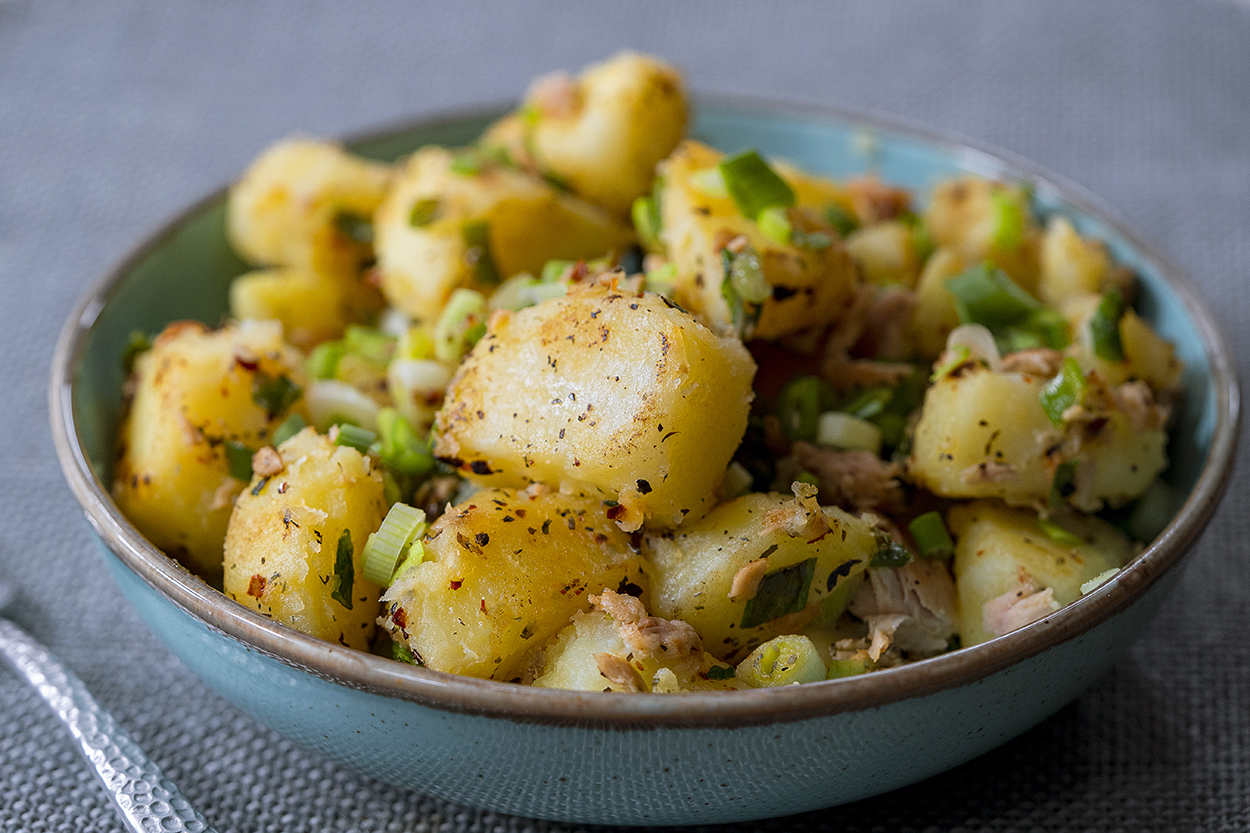 Roast Potatoes with Tuna Recipe