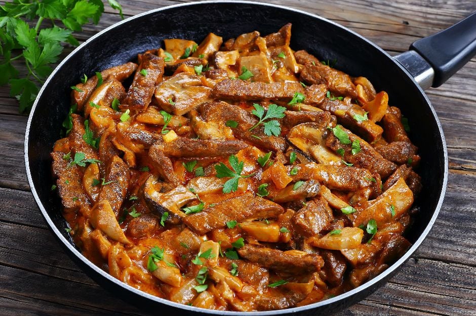 Sauteed Meat with Mushrooms Recipe